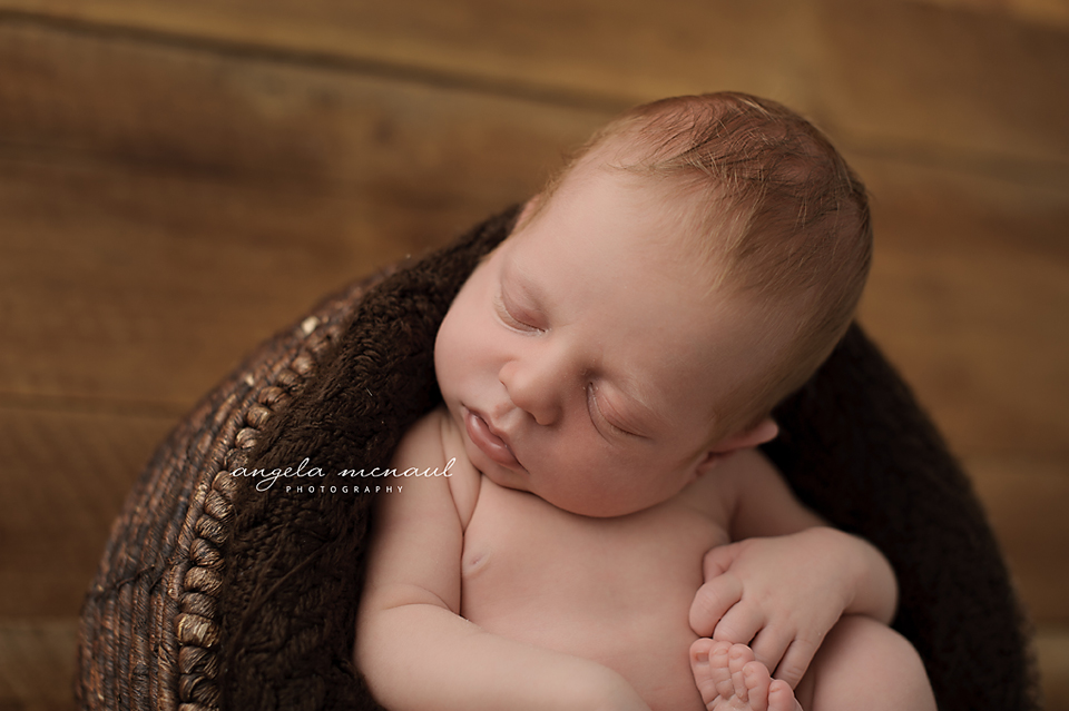 ~Henry~ Newborn Photographer in Charlottesville Virginia