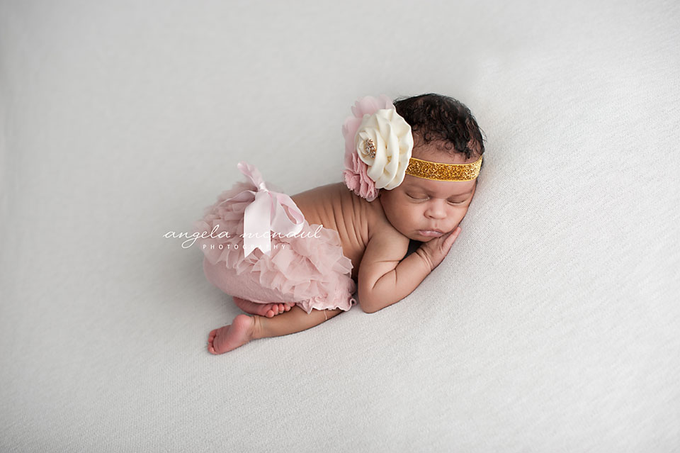 Chloe Charlottesville & Richmond Newborn Photographer