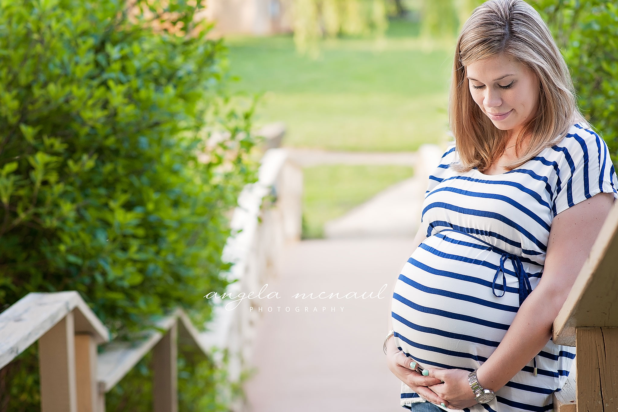 Maternity Photographer Charlottesville Virginia Helen & Johnathan
