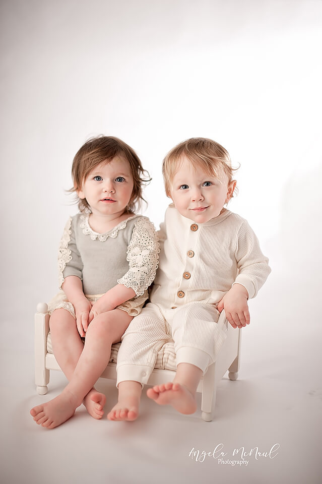 Charlottesville Baby Photographer Photographing TWIN Milestone Sessions
