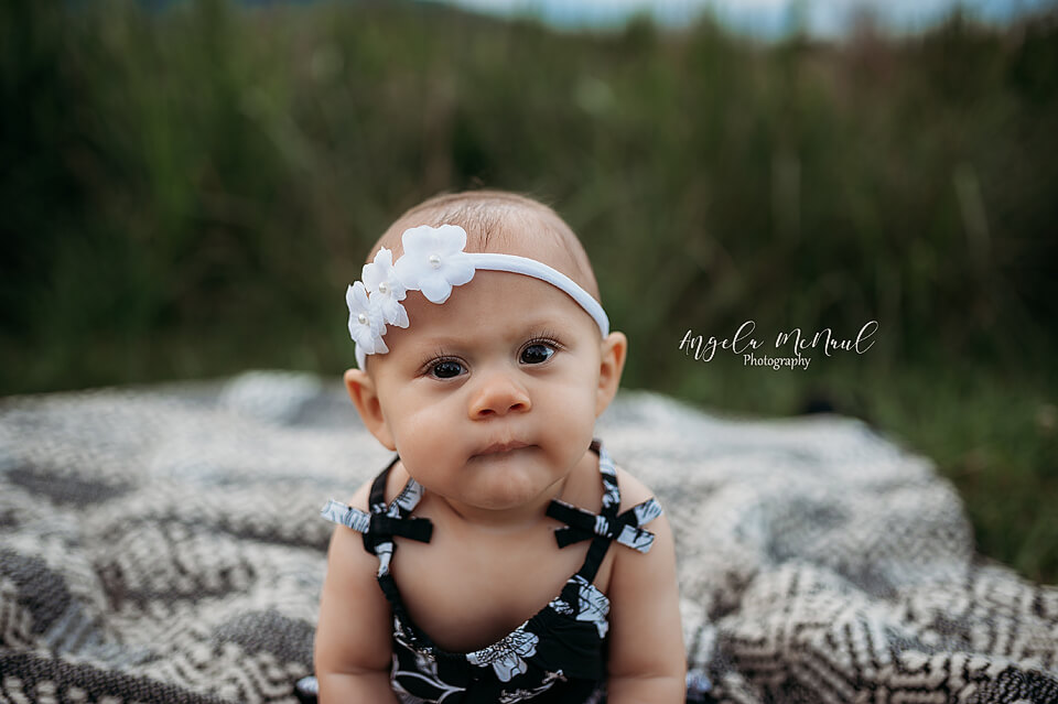 Charlottesville Baby Photographer Milestone Session with Sitter Jaylynn