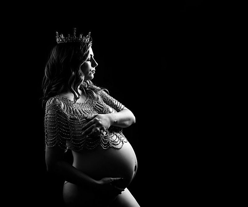 black and white silhouette maternity image