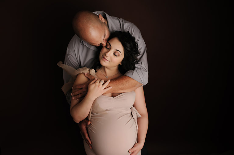 Do you provide the maternity dresses for our session? Charlottesville Maternity photographer “s” session